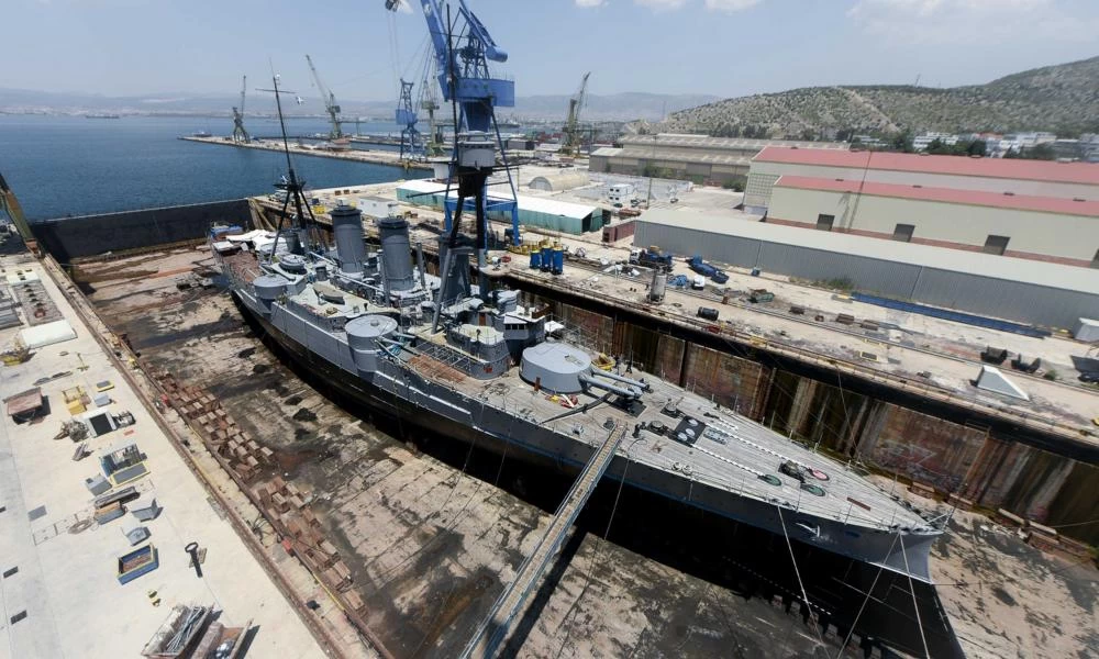 Μητσοτάκης: "Σήμερα ανοίγει ένα νέο κεφάλαιο με περισσότερες δουλειές και αναγέννηση της ελληνικής ναυπηγικής βιομηχανίας"